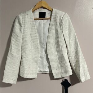 Chic Women's White Textured Blazer